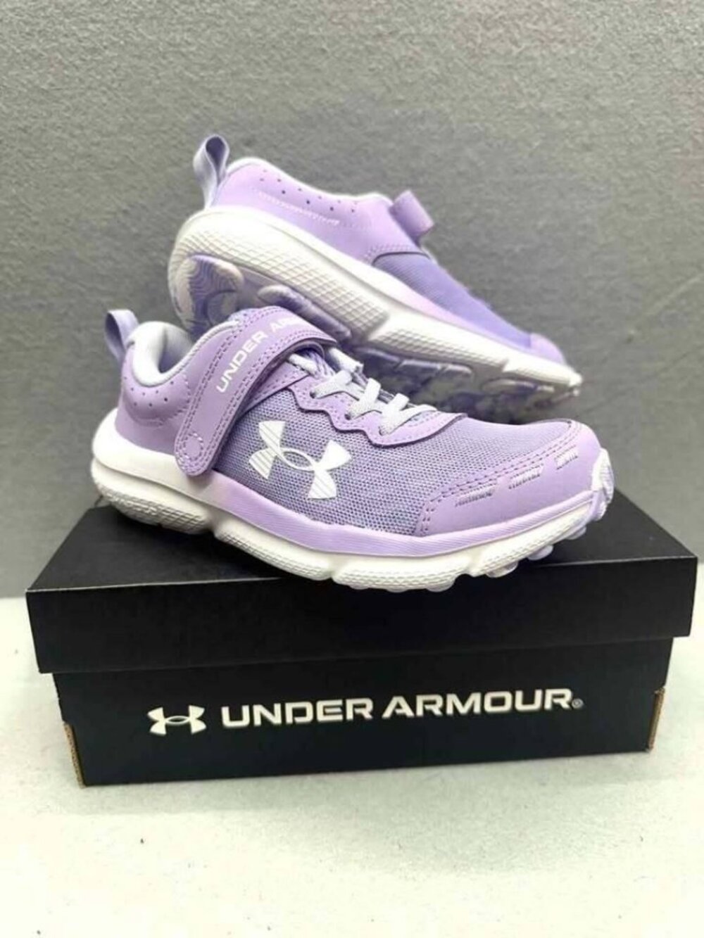 Under Armour Girls Sneakers Size 1Y UA GPS Assert 10 AC Lilac